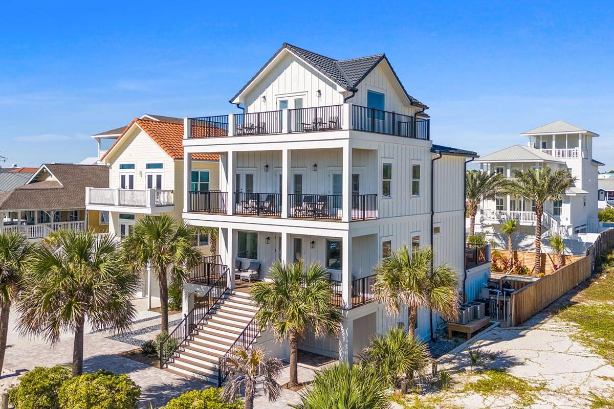 Destin Golf Packages Included with Your Stay at Liquid Assets